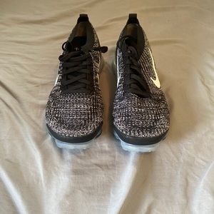 Nike Air VaporMax Flyknit 3 'Oreo'